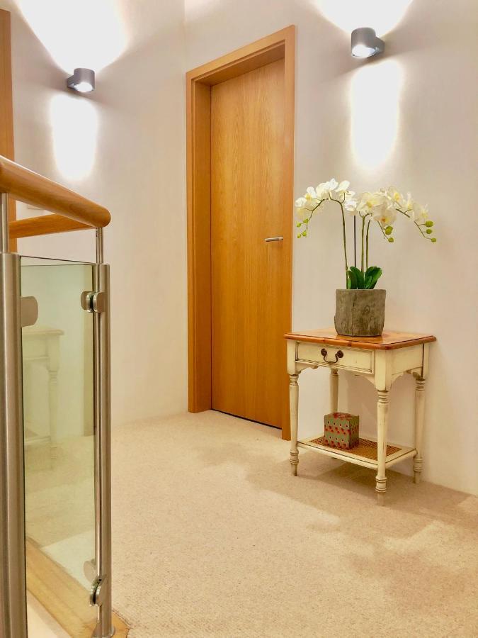 Laurels Bed & Breakfast Felsted Ngoại thất bức ảnh